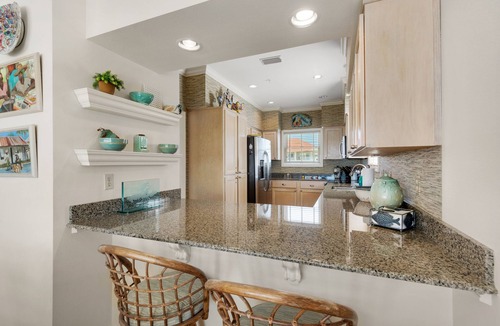 Navarre Beach House | Jen's Creole 4 Bedroom Townhouse by RedAwning