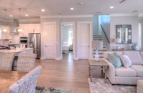 Treetop House | Joie de Vivre: Luxury🏖Pool 🏖Master on Main🏖Sleeps 19 🏖Beach Bonfires in May - Aug 2023