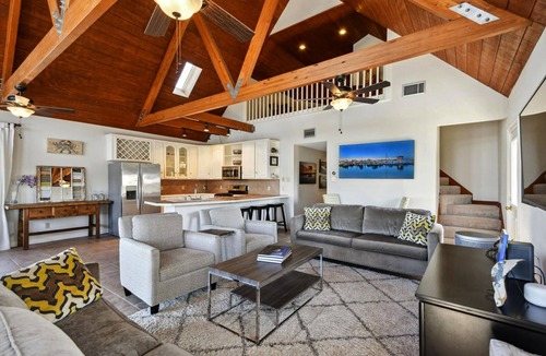 Kiln House | Jourdan River House: Enjoy life on the river!