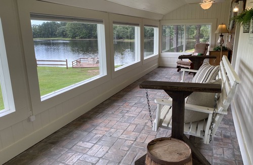 Dothan Cottage | Juju’s Pond House on Smith Pond