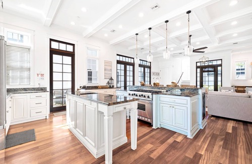 Rosemary Beach Cottage | July special: Madison Cottage, South of 30-A in Rosemary Beach. walk to Beach, Pool and Shoppes.