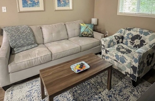 Pass Christian Cottage | Just “Passin” Time -2 bedroom 1bath cottage -1 mile from beach