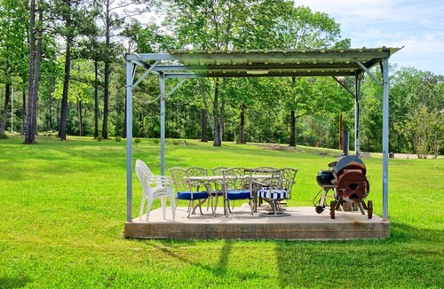 South Toledo Bend Cabin | K&M Lake Rentals Cabin #4