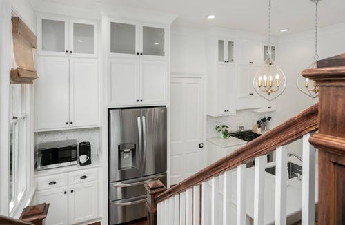 Natchez Cottage | Katie's Cottage | 3/3 Historic Home, Washer/Dryer, Full Kitchen