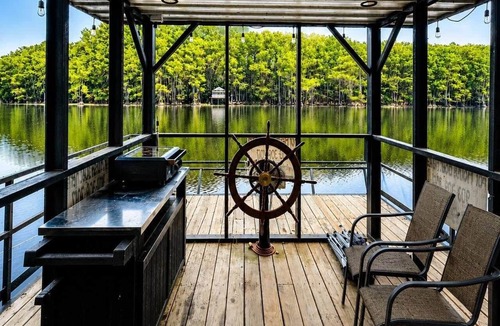 Uncertain Boat Rental | Keepin It Reel on Caddo Lake (Houseboat)