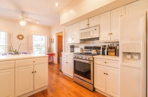 Historic Seaport House | Kemp House