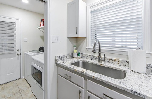 Houma House | Key To ComfortnSpacious 3-Bedroom Getaway in the Heart of Houma!