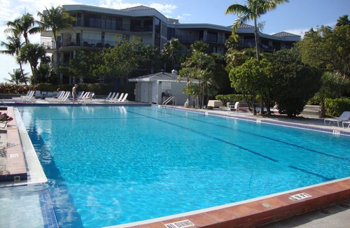 Key West Condo | Key West Beachfront Luxury 2/2 Condo A212