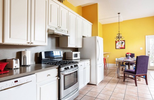 Treme House | Kreole Kottage - Huge private yard w pool