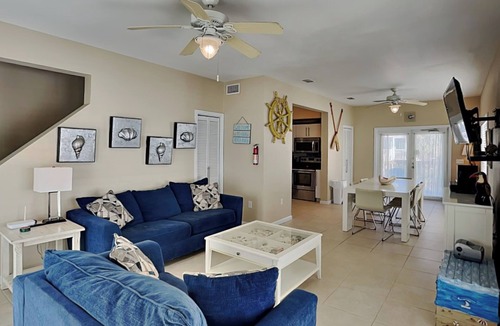 Navarre Beach House | La Favorita | Pet Friendly, Sound View, Beach!