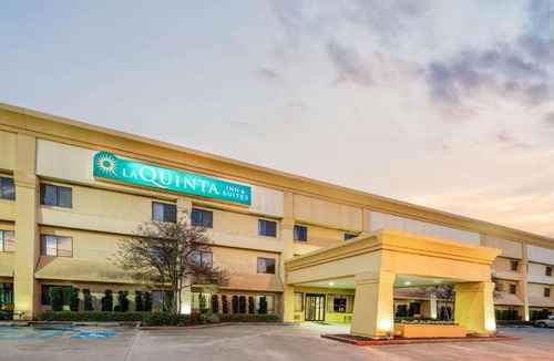 Baton Rouge Hotel | La Quinta by Wyndham Baton Rouge Siegen Lane