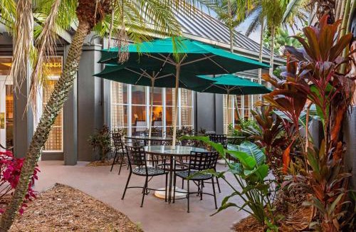 Plantation Hotel | La Quinta by Wyndham Ft. Lauderdale Plantation