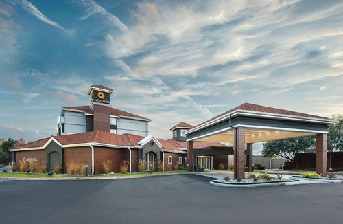 Shreveport Hotel | La Quinta Inn & Suites by Wyndham Shreveport Airport