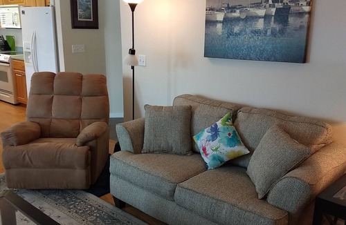 Apalachicola Condo | Labor Day Holiday Weekend available. Beaches are gorgeous and no crowds!