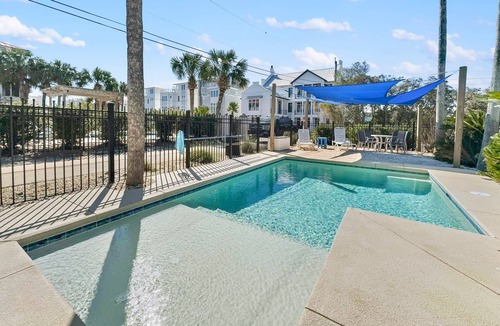 Inlet Beach House | "Lagerheads" | Beach Views | Private Pool | Dog Friendly| Includes 4 Bikes