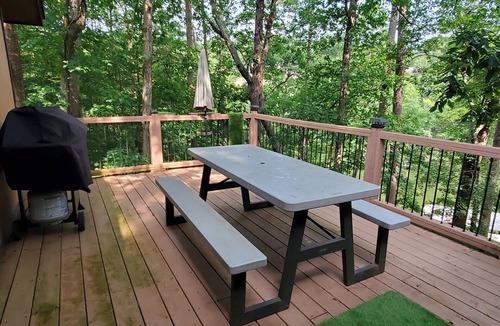 Jones Mills House | Lake Catherine Nature Getaway with Private Boat Slip