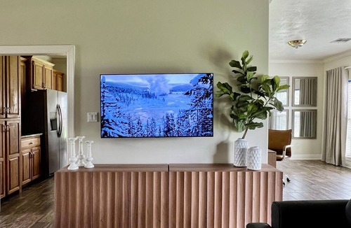Lake Charles House | Lake Charles Corporate Retreat
