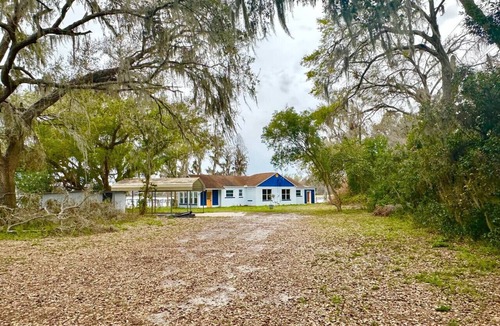Lake Brant House | Lake Front Cottage* Dock* Fish* Swim* Boat