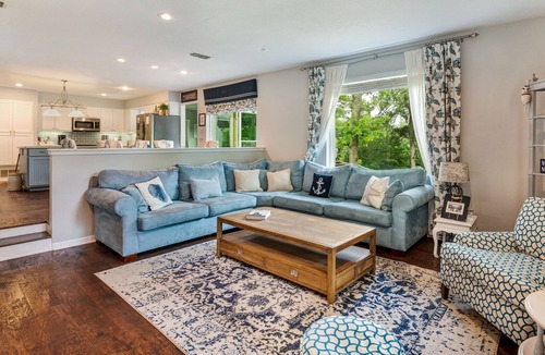 Holly Lake Ranch House | Lake Front - Hot Tub - Great Views - Fire Pit - Kayaks - Holly Lake Ranch