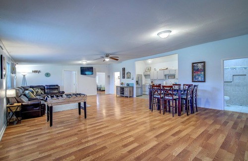Miller Grove House | Lake Hills