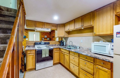 Onalaska Cottage | Lake Home Retreat - Boat Launch