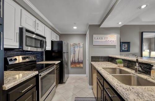 Walden on Lake Conroe Condo | “LAKE IT EASY” Luxury 1-bedroom lake front condo on Lake Conroe