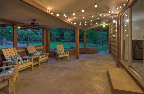 Avinger House | Lake O’ the Pines Family Getaway
