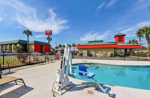 Lake Park Apartment | Lake Park GA |King Bed|Smoking