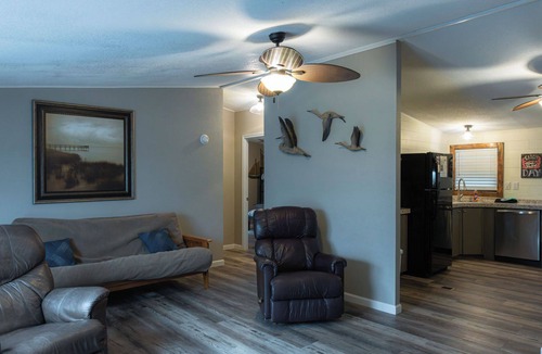 Mead House | Lake Texoma Vacation Home Dockside Cabin