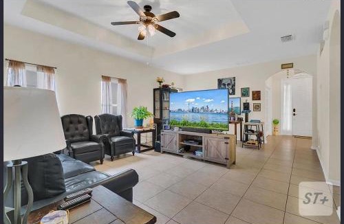 Orlando Other | Lake views Single family residence Built in 2004
