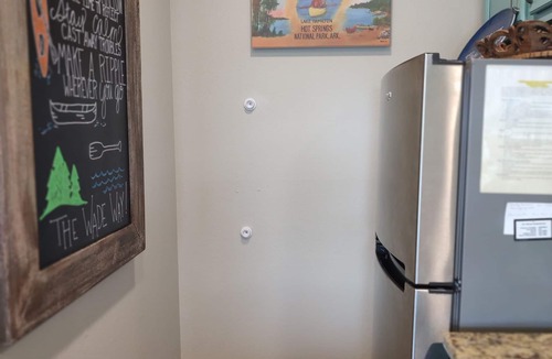 Hot Springs Condo | LAKEFRONT Condo on Lake Hamilton