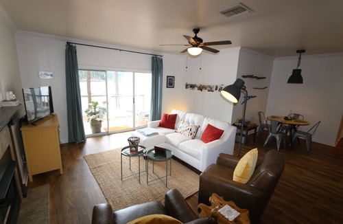 Dadeville Condo | Lakefront Getaway – 1BR/1BA Walk-Out Condo with Stunning Views