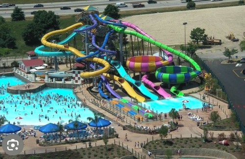 Grand Prairie House | Lakeside Getaway Near AT&T Stadium, Globe Life, Six Flags & Epic Waters