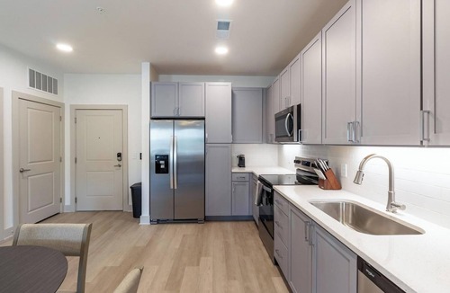 Santa Rosa Beach Apartment | Landing | Amazing 1BD, Gym, Pool