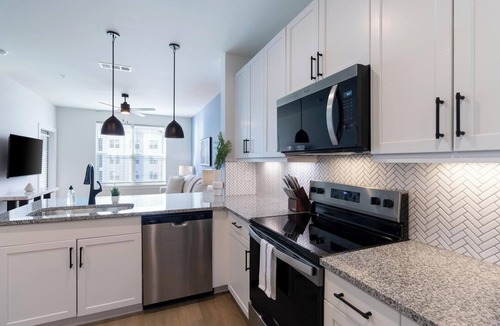 Freeport Apartment | Landing | Amazing 1BD, Clubhouse, Yoga Studio