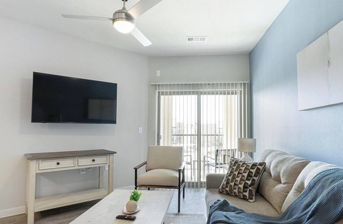 Corinth Apartment | Landing | Amazing 1BD, Clubhouse, Gym