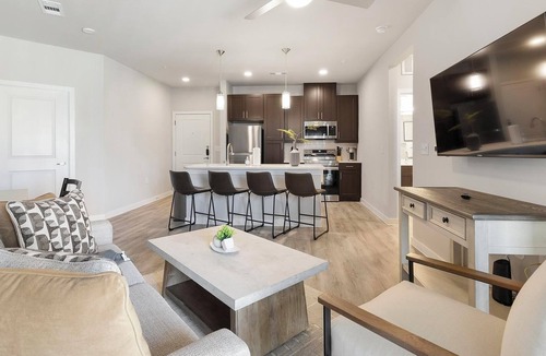 Corinth Apartment | Landing | Amazing 1BD, Gym, Clubhouse