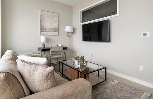 Civil Rights Historic District Apartment | Landing Apartments - The 600