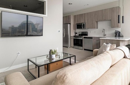 Civil Rights Historic District Apartment | Landing Apartments - The 600