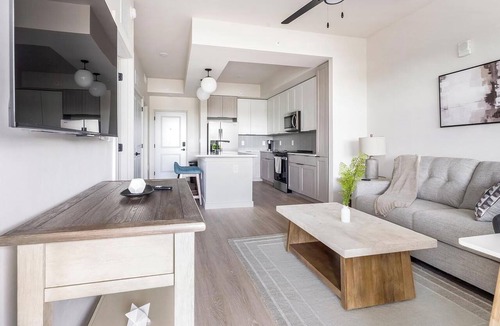 Fort Myers Apartment | Landing | Beautiful 1BD, Gym, Clubhouse