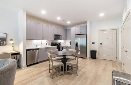 Santa Rosa Beach Apartment | Landing | Beautiful 1BD, Gym, Yoga Studio