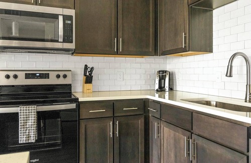 Palmetto Apartment | Landing | Beautiful 1BD, Gym, Clubhouse