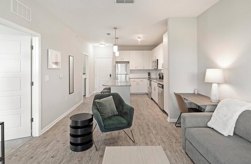 Land O' Lakes Apartment | Landing | Beautiful 1BD, Clubhouse, Gym