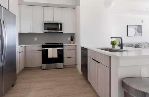 Fort Myers Apartment | Landing | Chic 1BD, Clubhouse, Gym