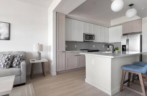 Fort Myers Apartment | Landing | Chic 1BD, Gym, Clubhouse