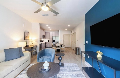 Santa Rosa Beach Apartment | Landing | Chic 1BD, Pool, Gym