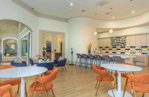 Webster Apartment | Landing | Chic 1BD, Clubhouse