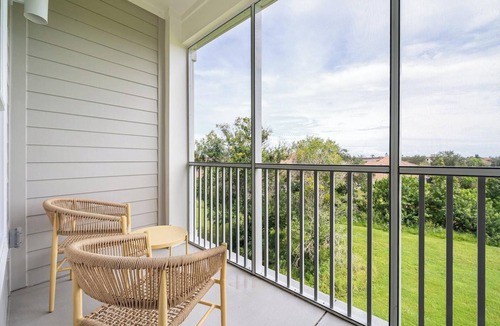 Vero Beach Apartment | Landing | Chic 2BD, Pool, Clubhouse