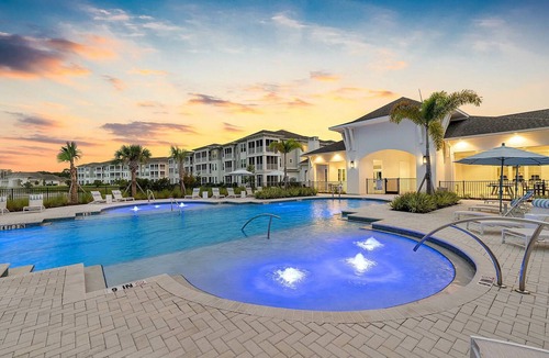 Vero Beach Apartment | Landing | Chic 2BD, Pool, Clubhouse