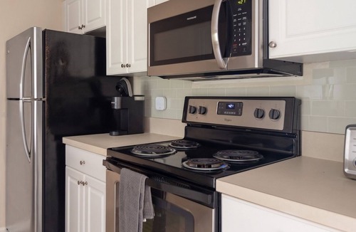 North Port Apartment | Landing | Incredible 1BD, Tennis Court, Clubhouse